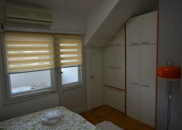 Viv Apartment 2